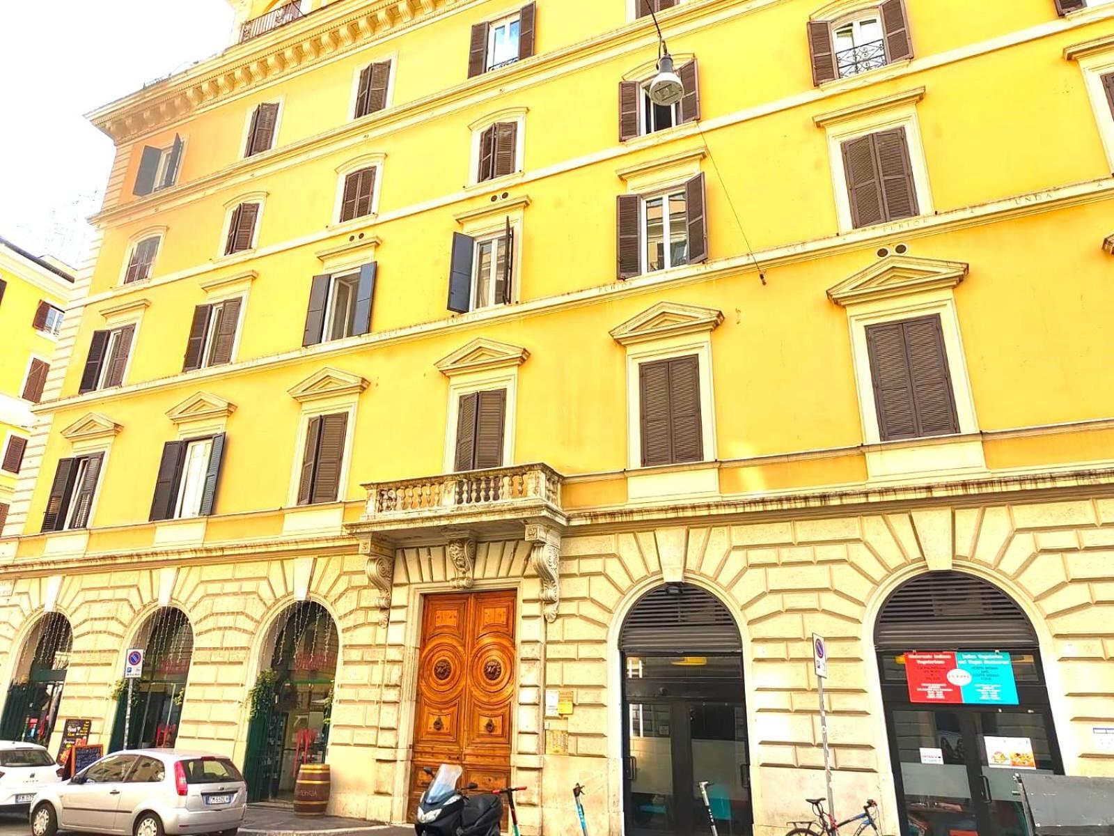 Hostly-Volturno Suite Apartment-Center Of Roma Exterior foto